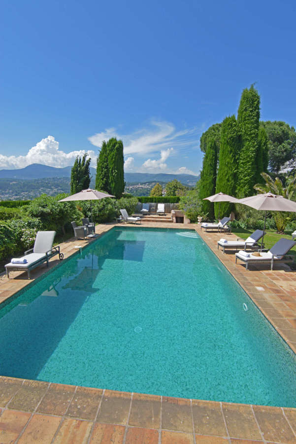 Pool with view of Saint-Paul de Vence